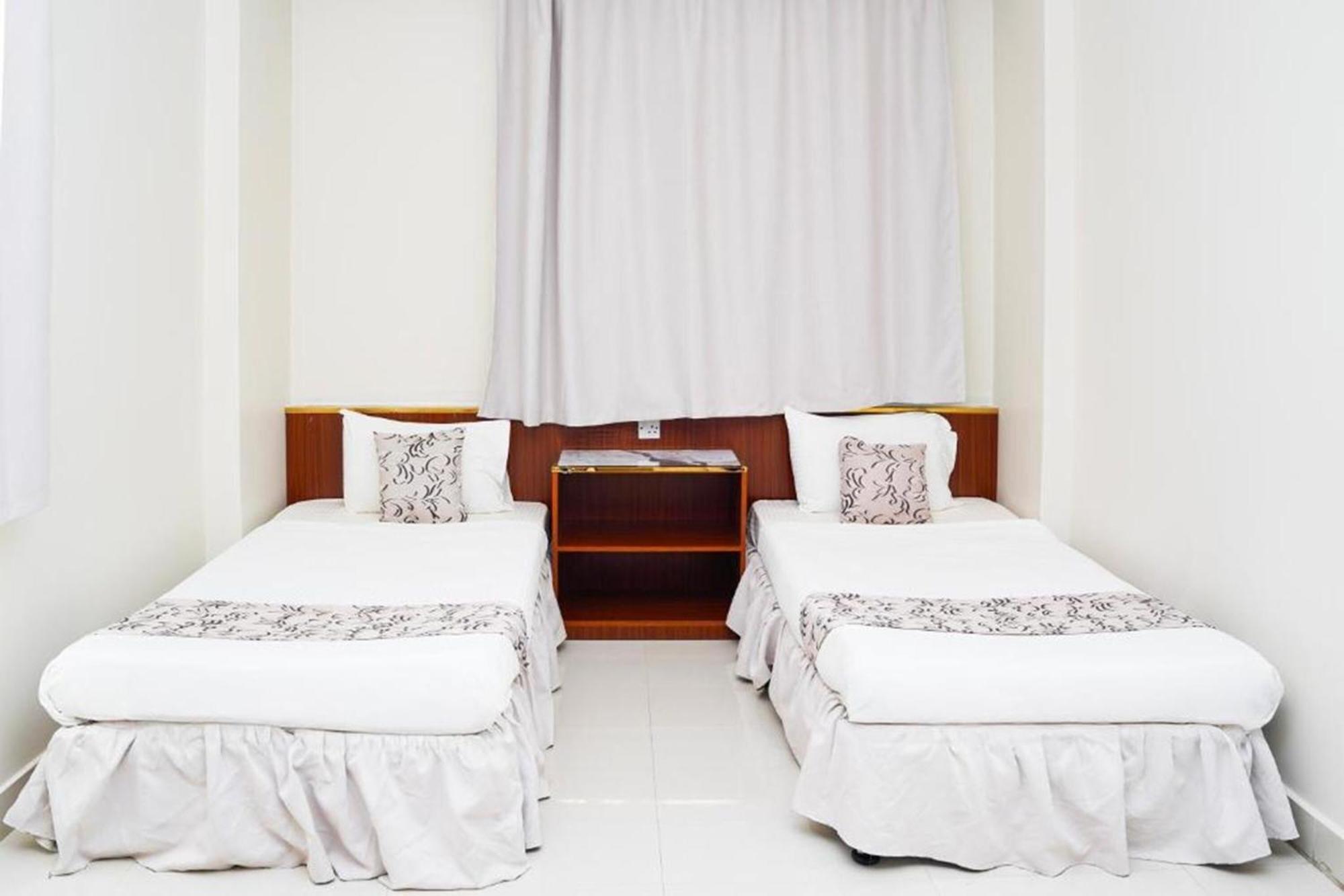 Al Bayrahaa Hotel Apartments Ес-Сіб Екстер'єр фото