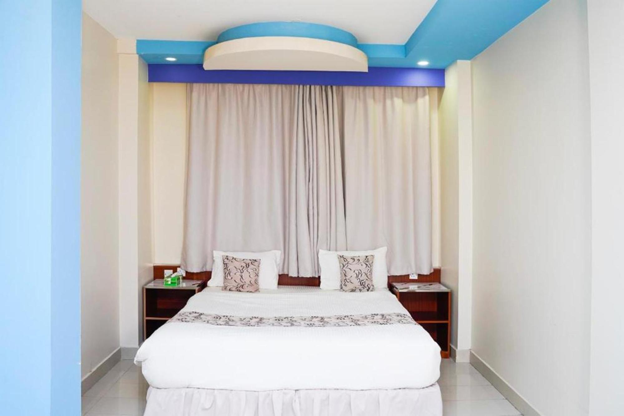 Al Bayrahaa Hotel Apartments Ес-Сіб Екстер'єр фото